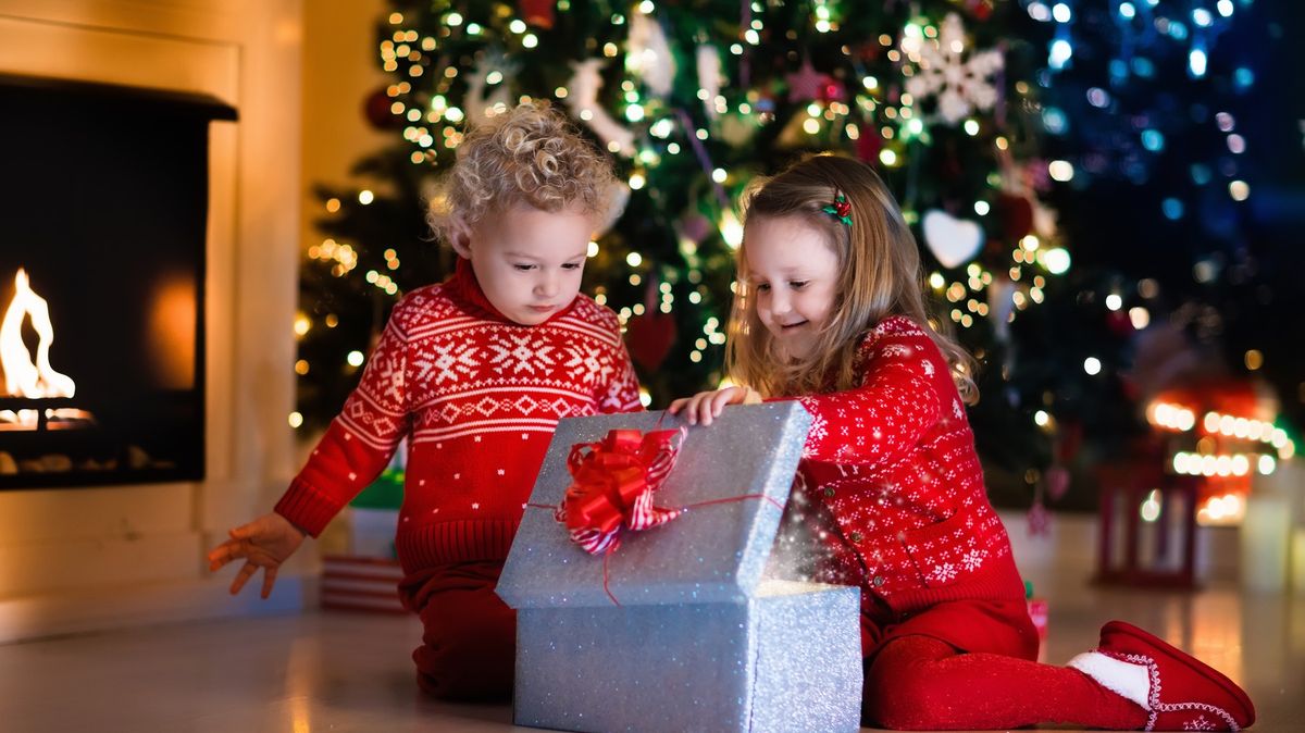 Pravidlo čtyř dárků aneb Jak o Vánocích ubrat na konzumu a podpořit zdravý vývoj dítěte
